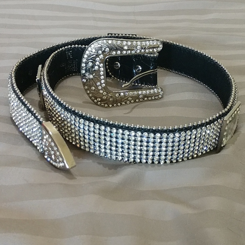 Belt - Picture 2 of 3